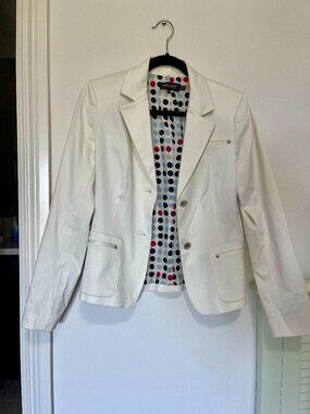Episode White Silk-Lined Chic Blazer